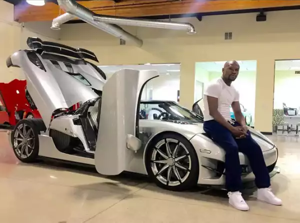 Floyd Mayweather Shows Off His $4.8mil Supercar [See Photo]